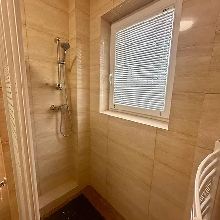 招待所 Dominik 2 3*