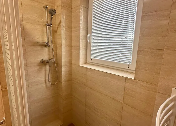 Гостевой дом Dominik 2 3*